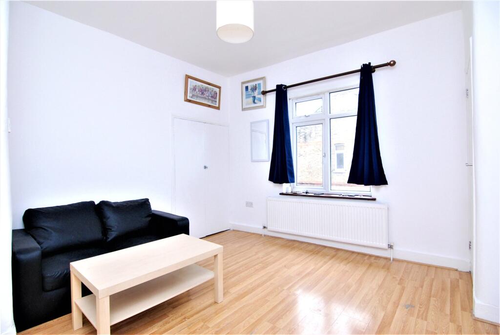 2 bed 1st Floor Flat for rent in London. From Anthony Pepe Estate Agents - Harringay