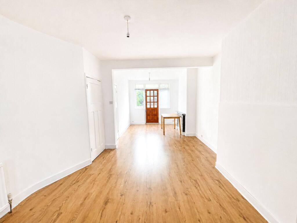 3 bed Mid Terraced House for rent in Wood Green. From Anthony Pepe Estate Agents - Harringay
