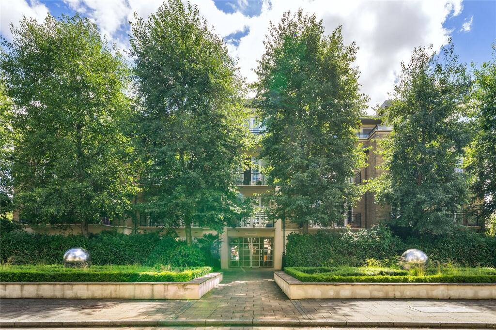 1 bed Apartment for rent in Richmond upon Thames. From Antony Roberts Estate Agents -  Kew - Lettings