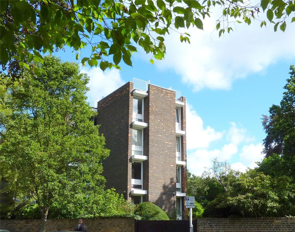 1 bed Apartment for rent in Richmond upon Thames. From Antony Roberts Estate Agents - Kew - Lettings 1 bed Apartment for rent in Richmond upon Thames. From Antony Roberts Estate Agents - Kew - Lettings