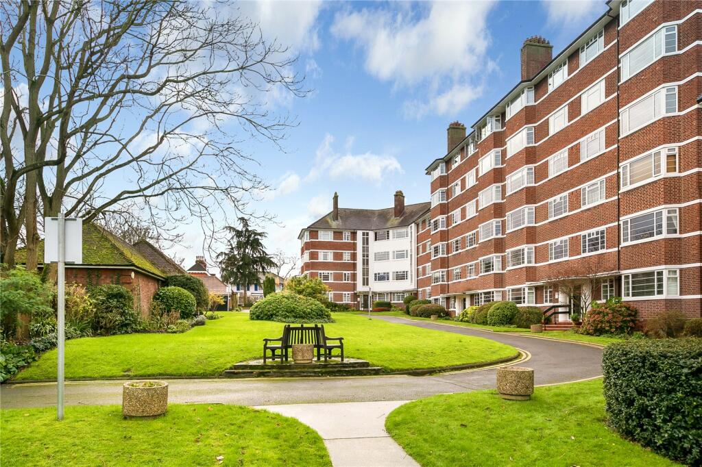 2 bed Apartment for rent in Richmond. From Antony Roberts Estate Agents - East Sheen 2 bed Apartment for rent in Richmond. From Antony Roberts Estate Agents - East Sheen