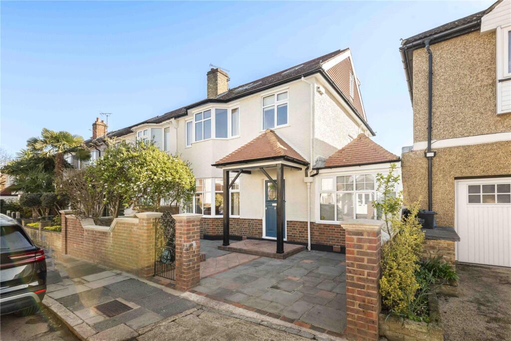 4 bed Semi Detached for rent in Barnes. From Antony Roberts Estate Agents - East Sheen 4 bed Semi Detached for rent in Barnes. From Antony Roberts Estate Agents - East Sheen