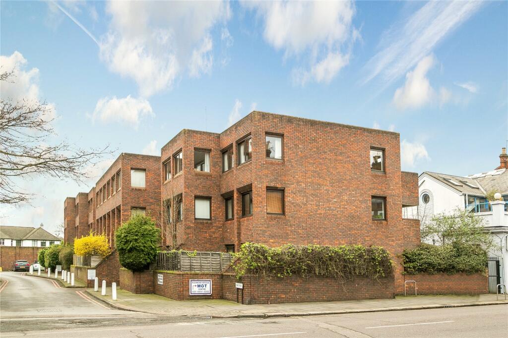0 bed Apartment for rent in Twickenham. From Antony Roberts Estate Agents - St Margarets