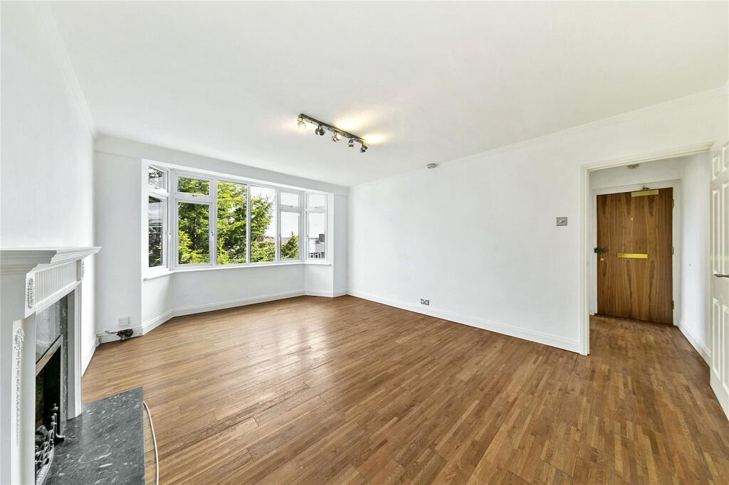 2 bed Apartment for rent in Twickenham. From Antony Roberts Estate Agents - St Margarets