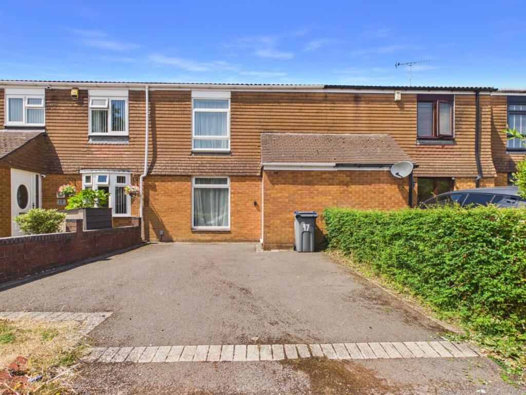 2 bed Mid Terraced House for rent in Forhill. From A P Morgan - Redditch