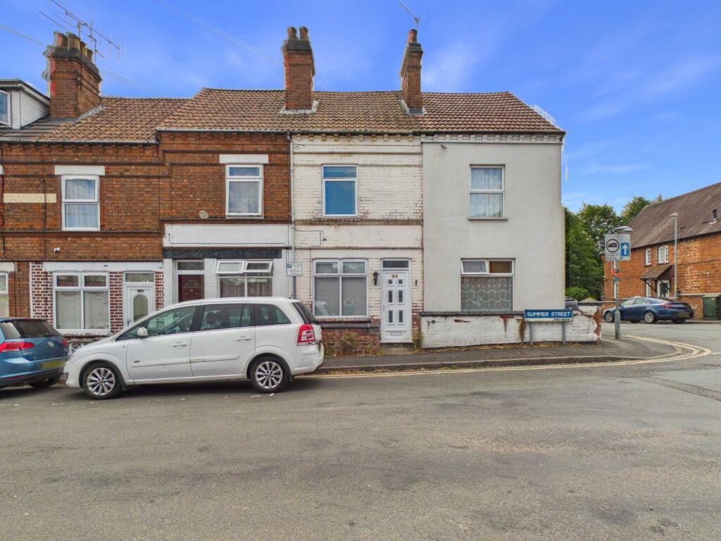 3 bed Mid Terraced House for rent in Holt End. From A P Morgan - Redditch
