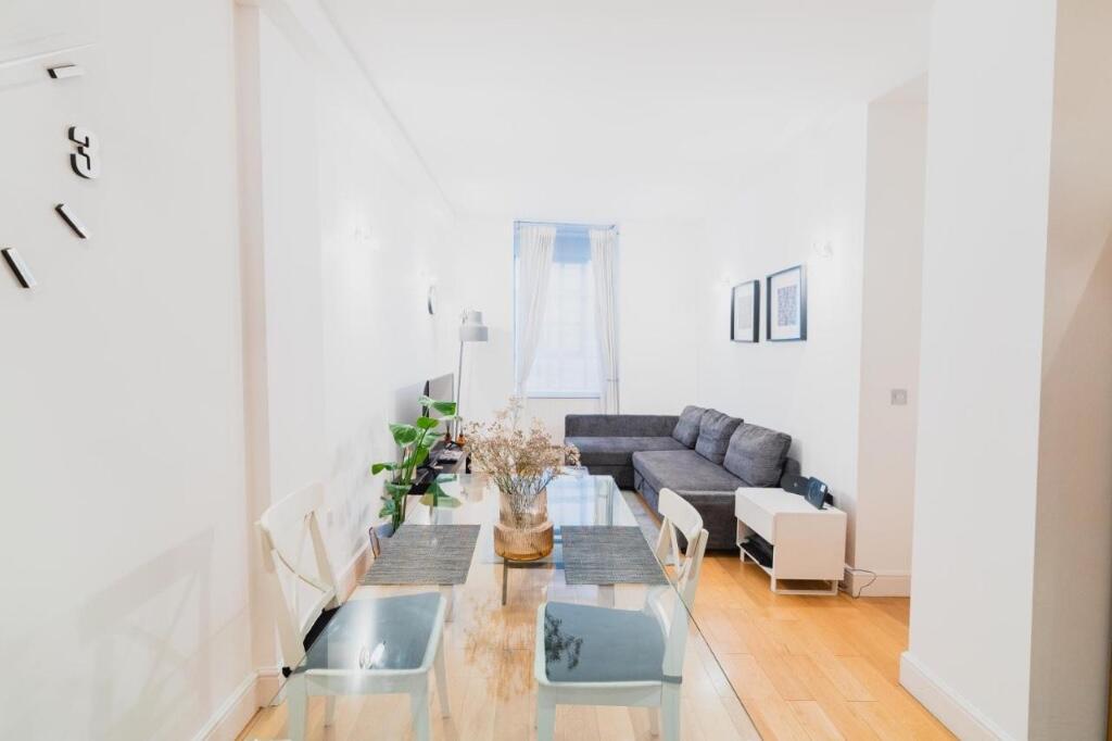 2 bed 1st Floor Flat for rent in London. From Arbitrage Group - London