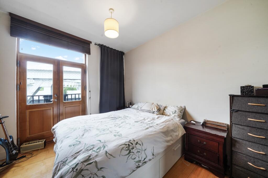 2 bed Flat for rent in Bethnal Green. From Ariston Property - London