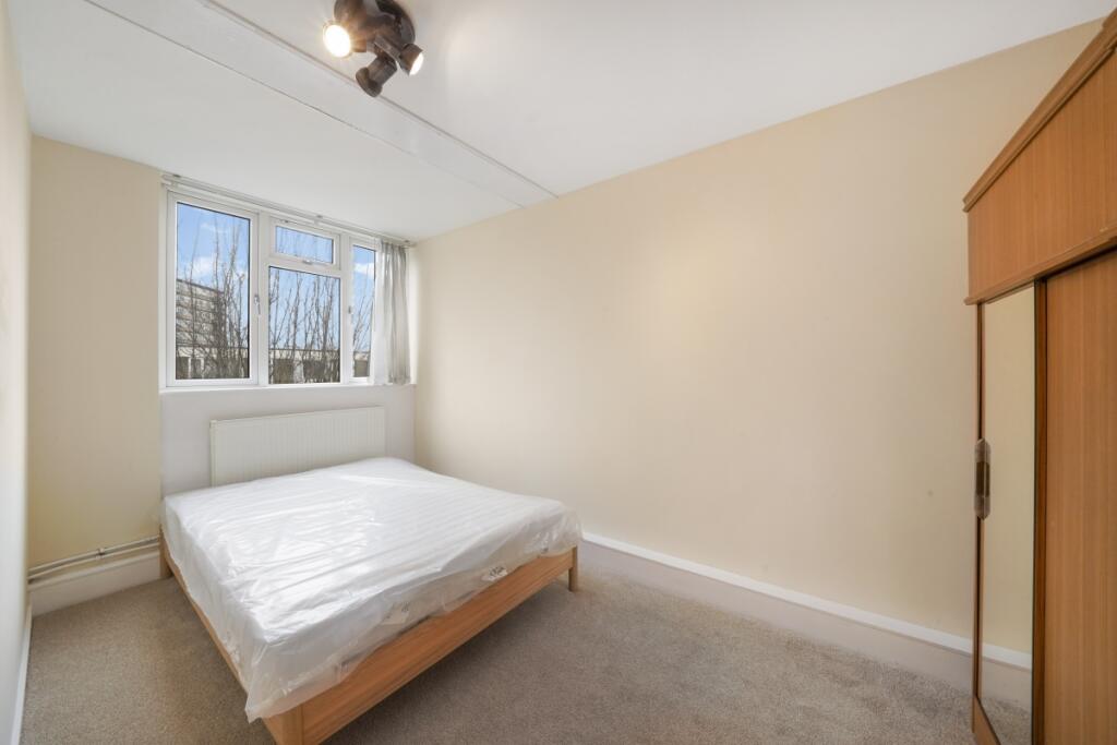 3 bed 1st Floor Flat for rent in Camden Town. From Ariston Property - London