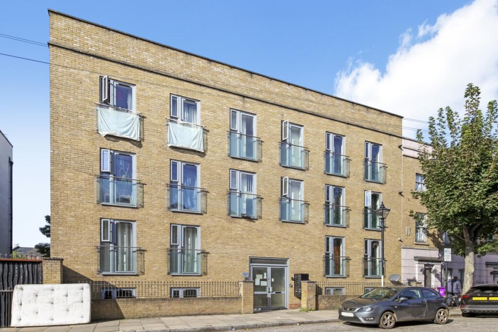 1 bed 1st Floor Flat for rent in Stepney. From Ariston Property - London