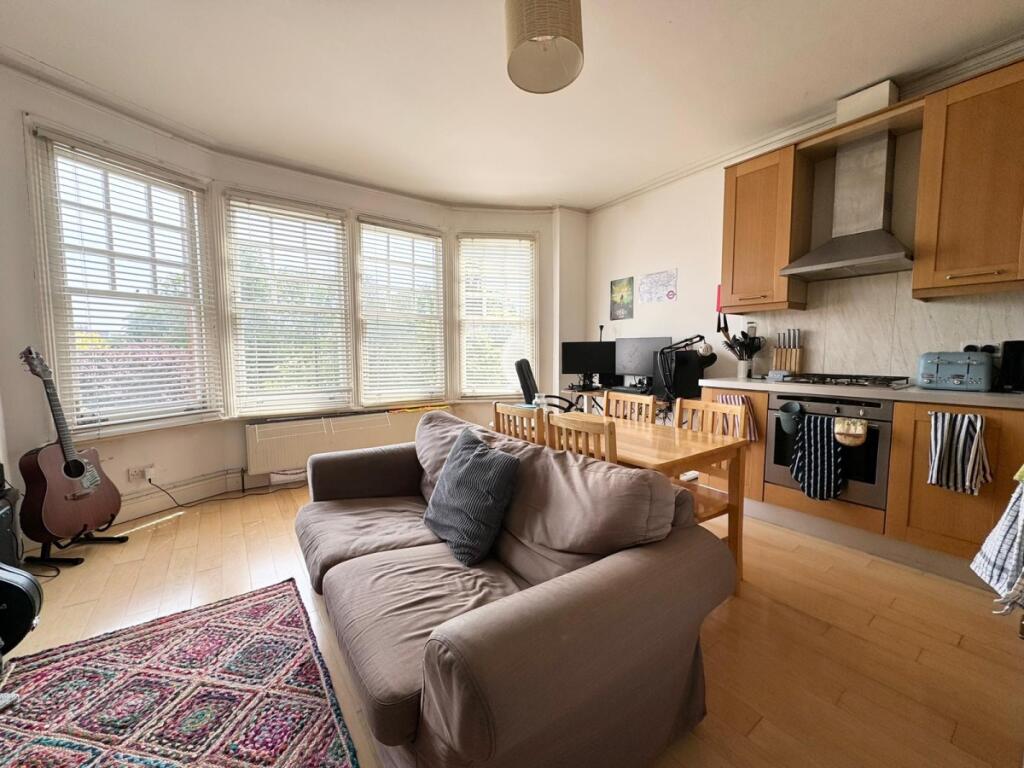 1 bed 1st Floor Flat for rent in Wood Green. From Ariston Property - London
