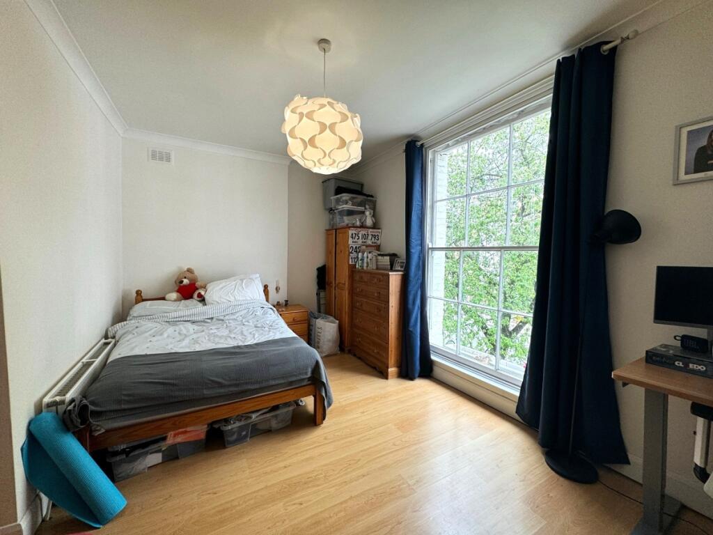 4 bed Studio for rent in Islington. From Ariston Property - London
