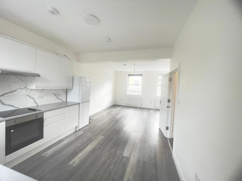 4 bed 1st Floor Flat for rent in Stoke Newington. From Ariston Property - London