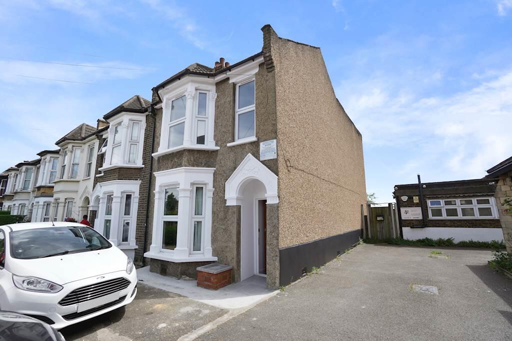 5 bed Detached for rent in Leyton. From Ariston Property - London