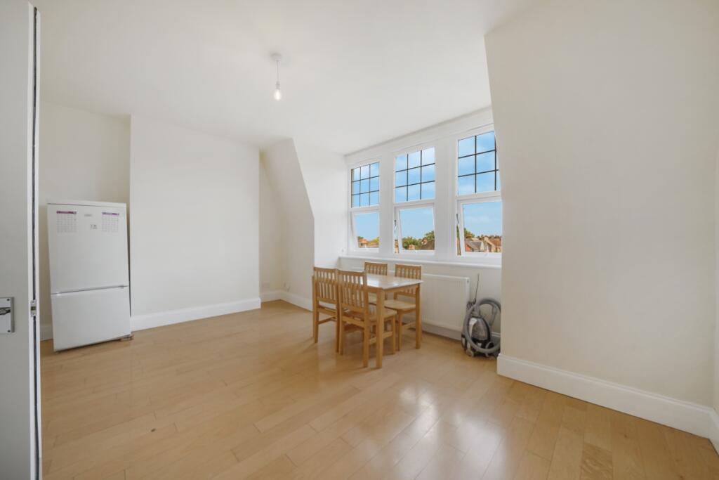 1 bed 1st Floor Flat for rent in Wood Green. From Ariston Property - London