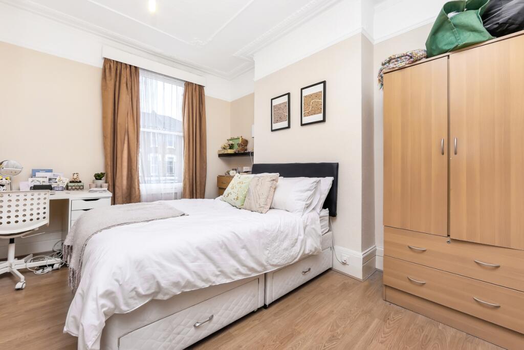 2 bed 1st Floor Flat for rent in Hornsey. From Ariston Property - London
