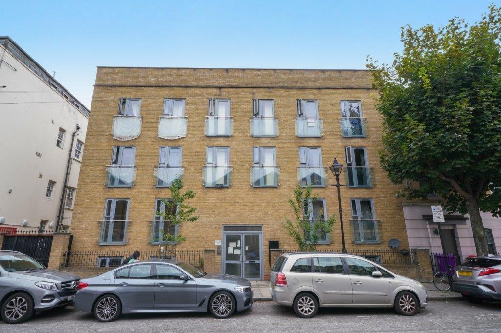1 bed 1st Floor Flat for rent in Stepney. From Ariston Property - London