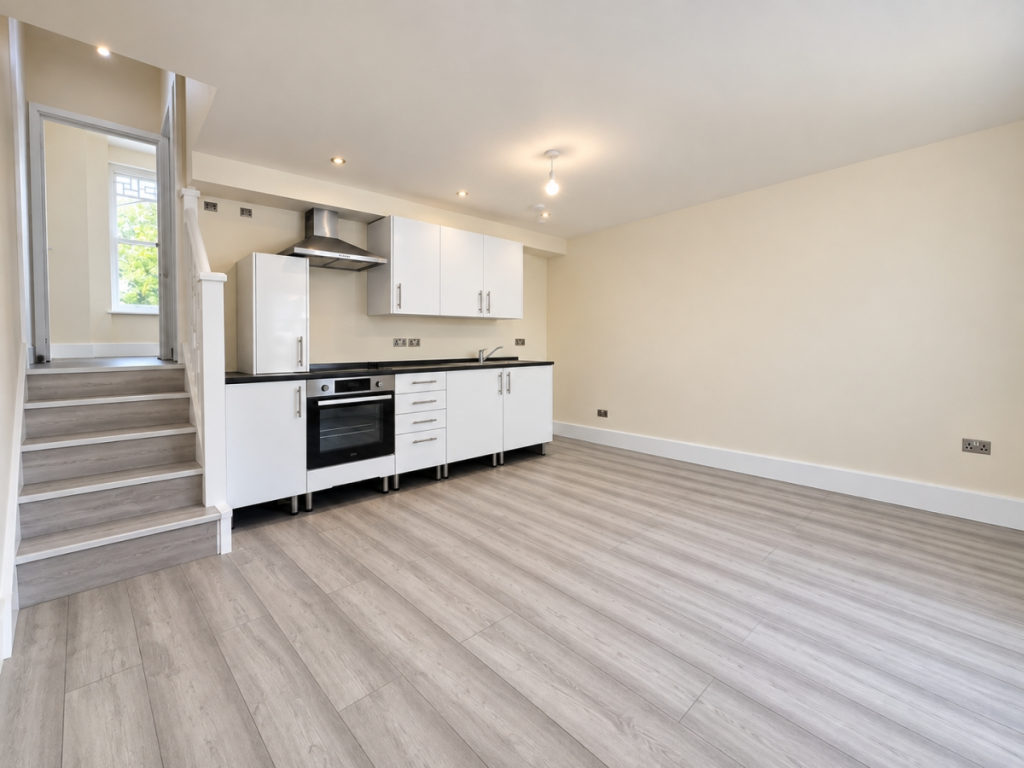 1 bed 1st Floor Flat for rent in Hornsey. From Ariston Property - London