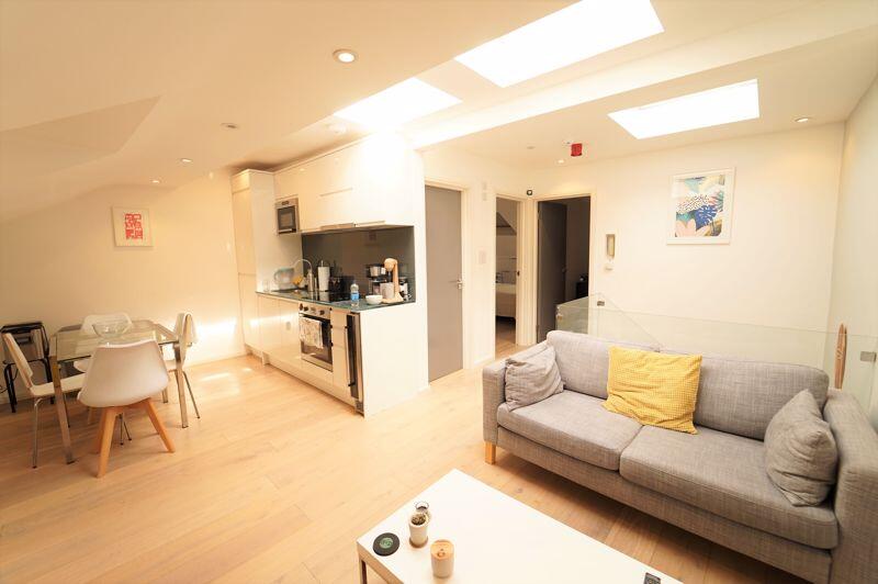2 bed 1st Floor Flat for rent in London. From Ashley Milton - London