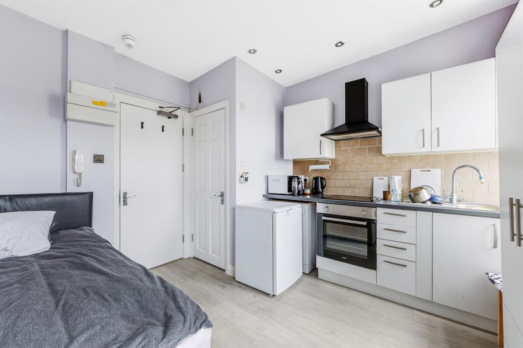0 bed 1st Floor Flat for rent in Kensington. From Atlas Property Letting & Services Ltd - London