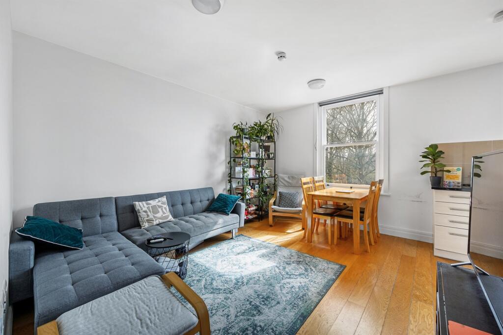 2 bed 1st Floor Flat for rent in Acton. From Atlas Property Letting & Services Ltd - London