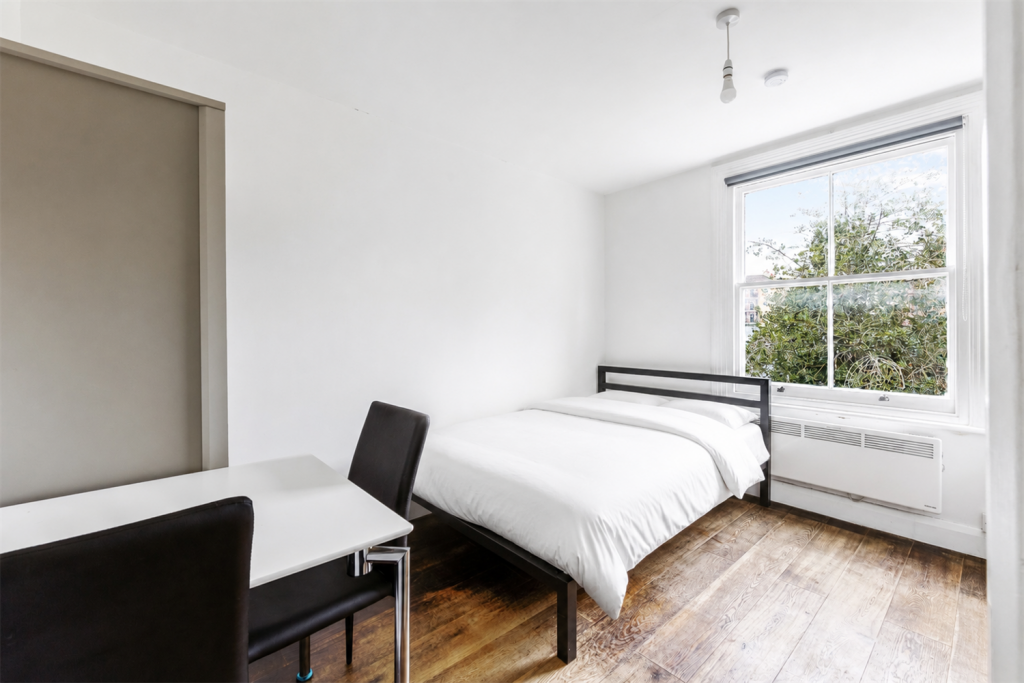 4 bed 1st Floor Flat for rent in Kensington. From Atlas Property Letting & Services Ltd - London 4 bed 1st Floor Flat for rent in Kensington. From Atlas Property Letting & Services Ltd - London