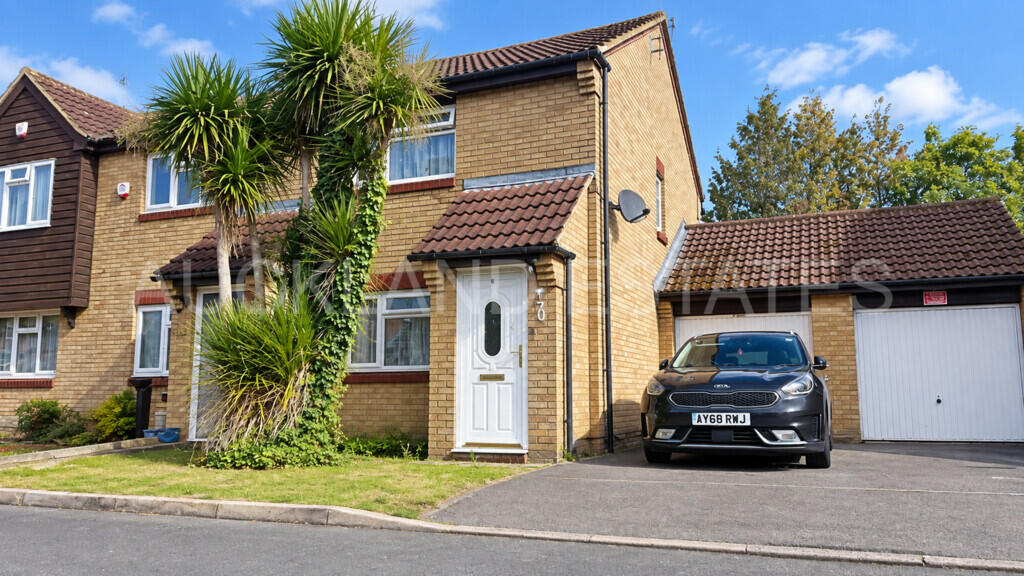 2 bed Semi Detached for rent in North Mymms. From Auckland Estates Limited - Potters Bar