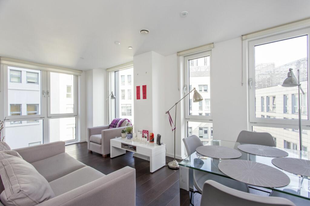 2 bed Apartment for rent in Islington. From Austin Homes - London