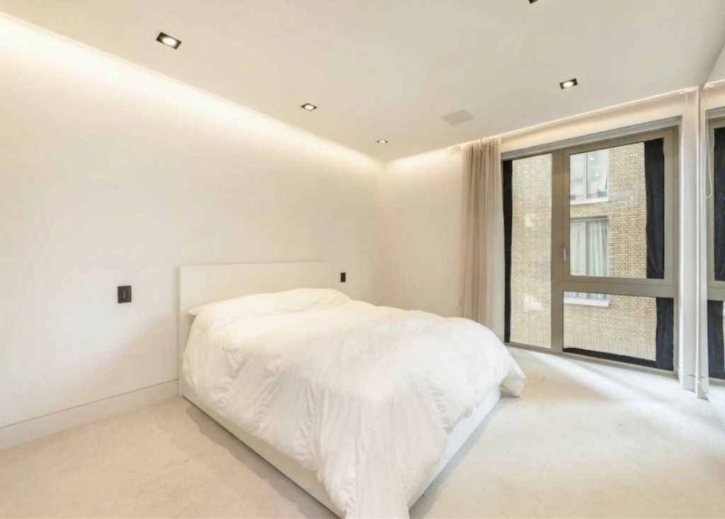 1 bed 1st Floor Flat for rent in London. From Austin Homes - London