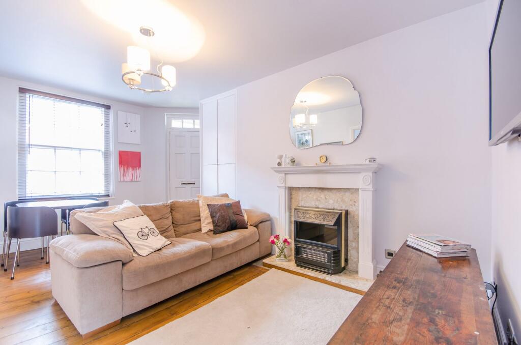 2 bed 1st Floor Flat for rent in Westminster. From Austin Homes - London