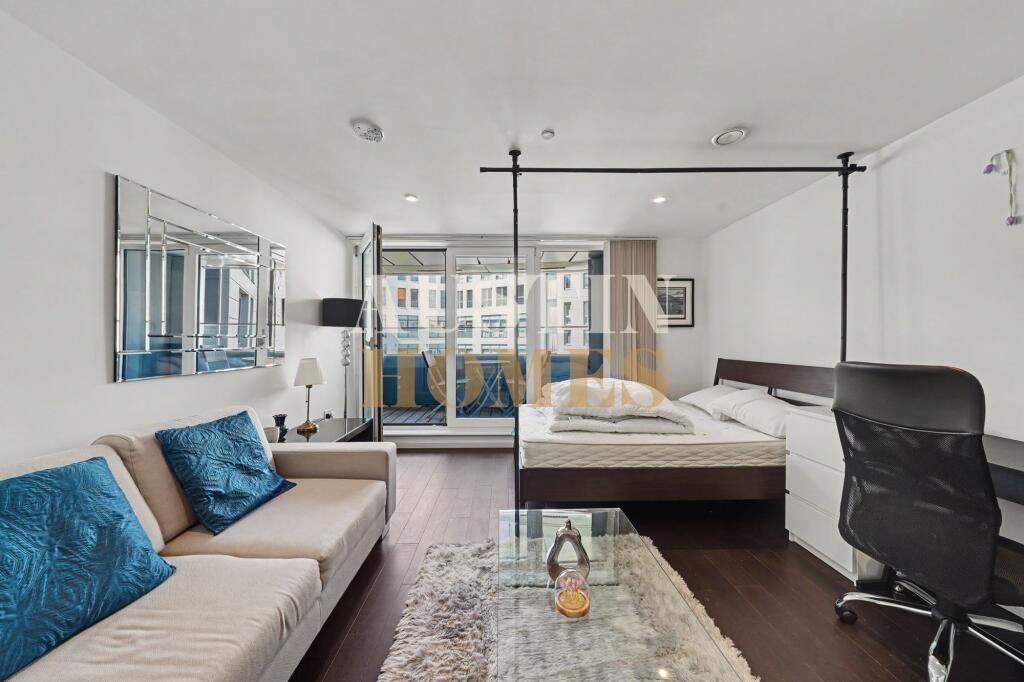 4 bed Studio for rent in London. From Austin Homes - London