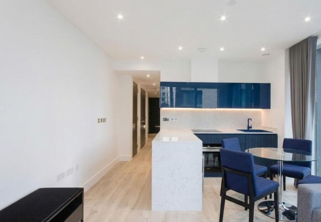 1 bed 1st Floor Flat for rent in Stepney. From Austin Homes - London