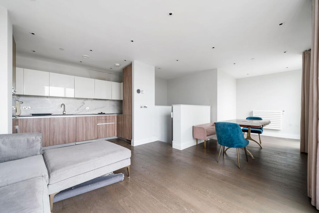 2 bed Apartment for rent in Kingston upon Thames. From Austin Homes - London 2 bed Apartment for rent in Kingston upon Thames. From Austin Homes - London