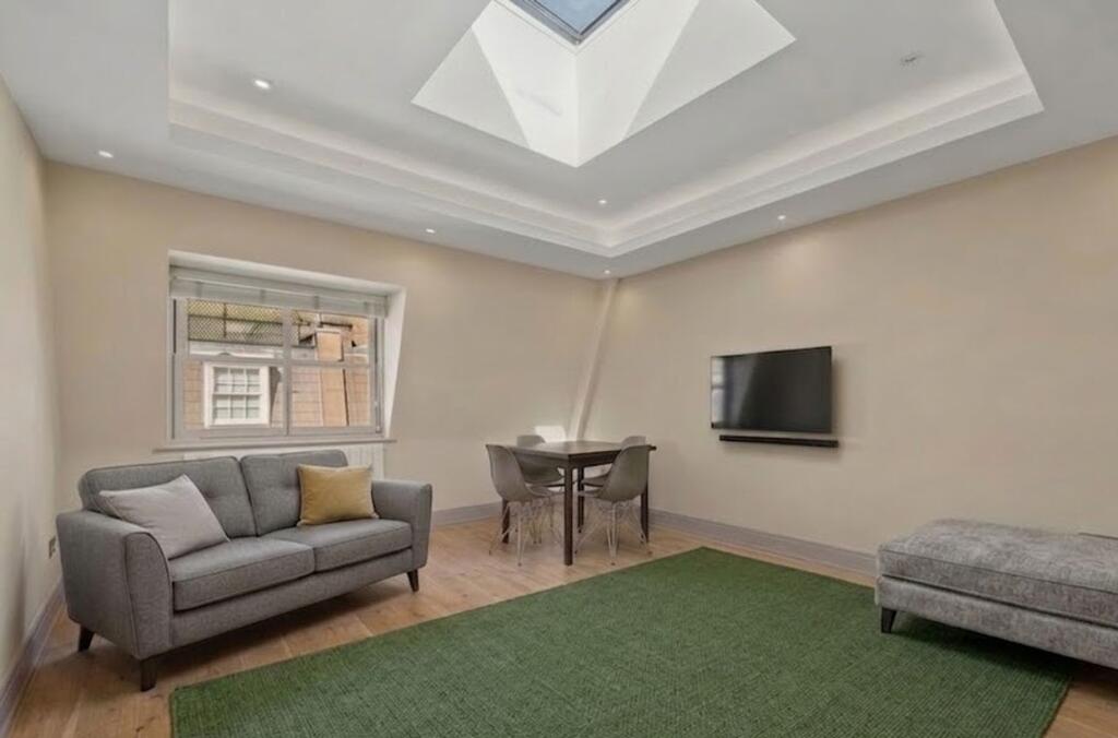 3 bed Not Specified for rent in London. From Austin Homes - London