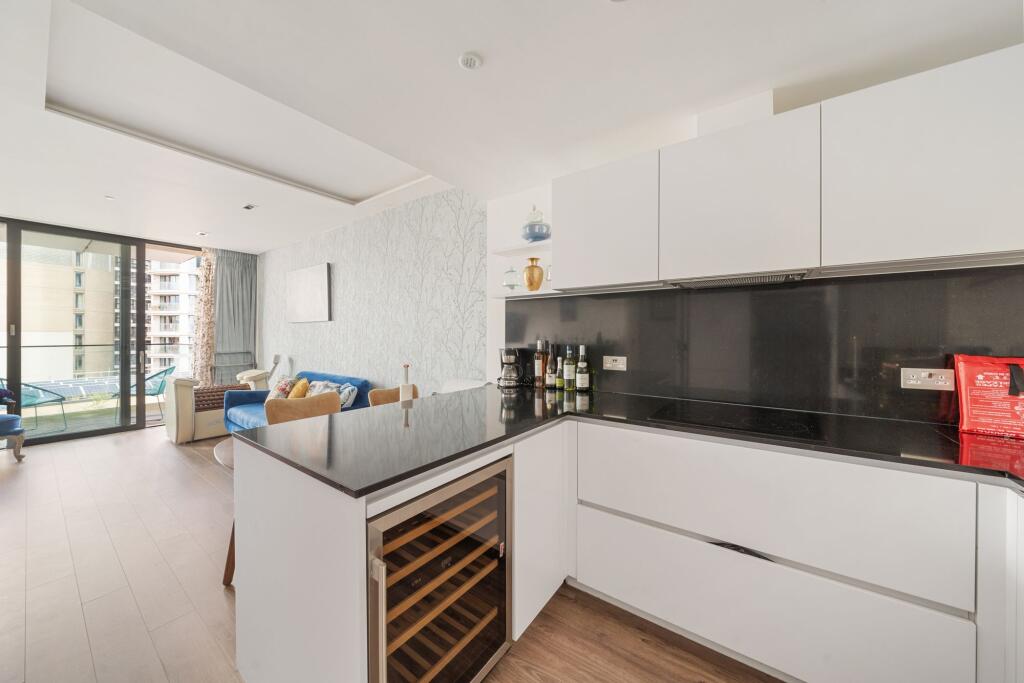 2 bed Apartment for rent in Stepney. From Austin Homes - London 2 bed Apartment for rent in Stepney. From Austin Homes - London