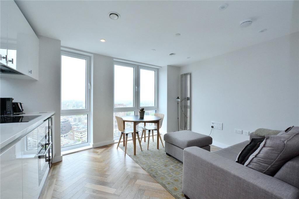 4 bed Studio for rent in Islington. From Austin Homes - London 4 bed Studio for rent in Islington. From Austin Homes - London