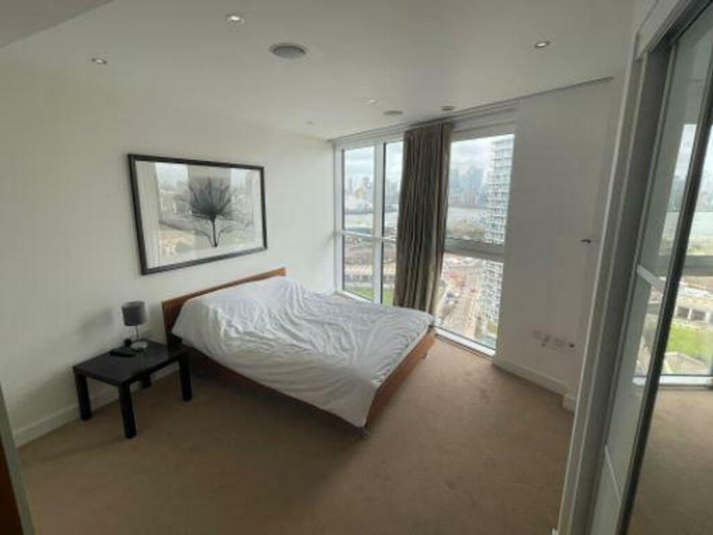 2 bed 1st Floor Flat for rent in Poplar. From Austin Homes - London