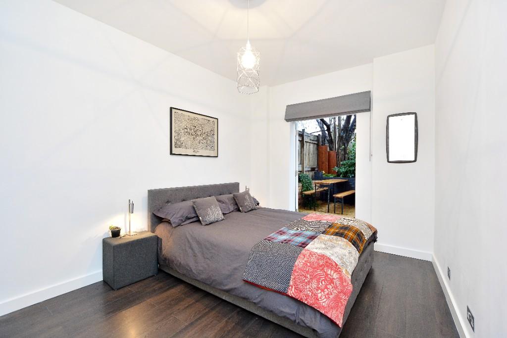 2 bed Flat for rent in London. From AWCHILDS LTD - London