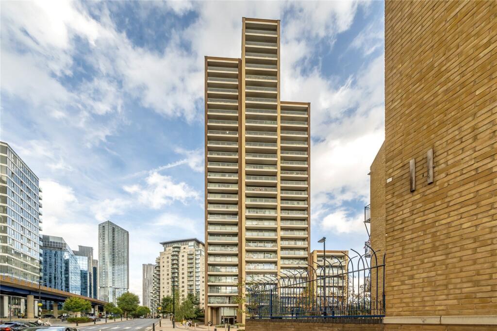 1 bed Apartment for rent in Poplar. From B&C Properties - London