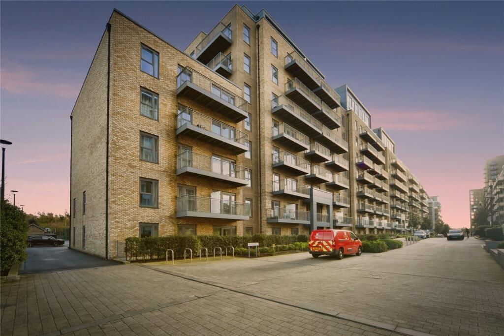 2 bed 1st Floor Flat for rent in Hampstead. From Bairstow Eves Lettings - North Finchley