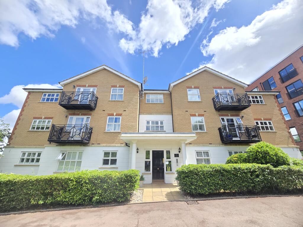 2 bed Detached for rent in Southgate. From Bairstow Eves Lettings - North Finchley
