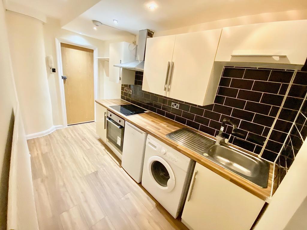 2 bed Flat for rent in Wanstead. From Bairstow Eves Lettings - Wanstead