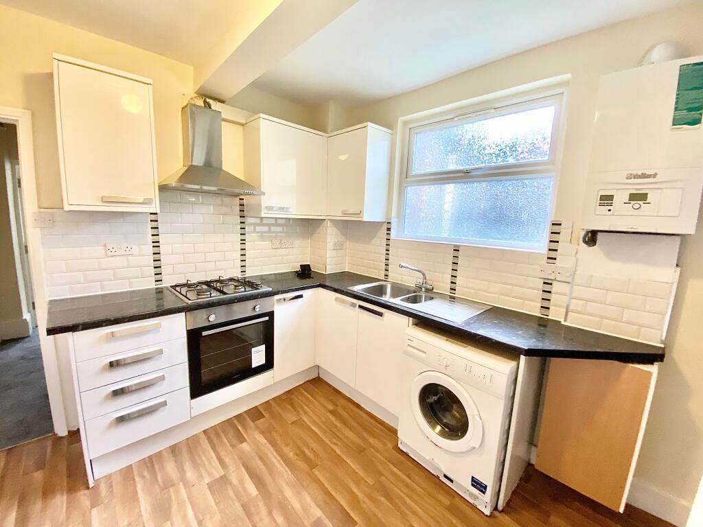 1 bed 1st Floor Flat for rent in Wanstead. From Bairstow Eves Lettings - Wanstead