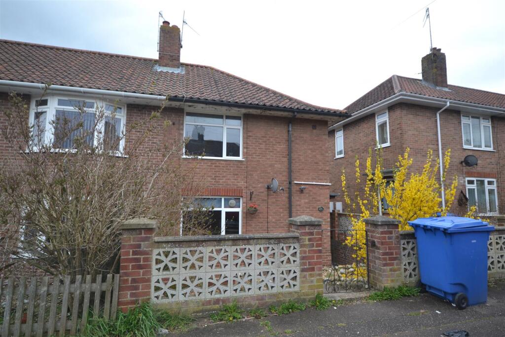 4 bed Semi Detached for rent in Colney. From AbbotFox - Norwich 4 bed Semi Detached for rent in Colney. From AbbotFox - Norwich