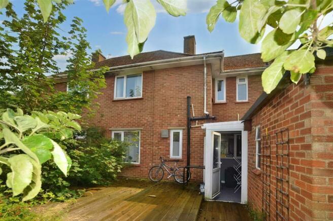 5 bed Mid Terraced House for rent in Norwich. From AbbotFox - Norwich