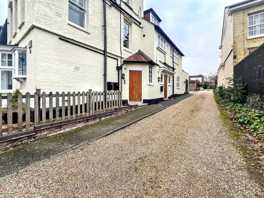 2 bed 1st Floor Flat for rent in Norwich. From AbbotFox - Norwich