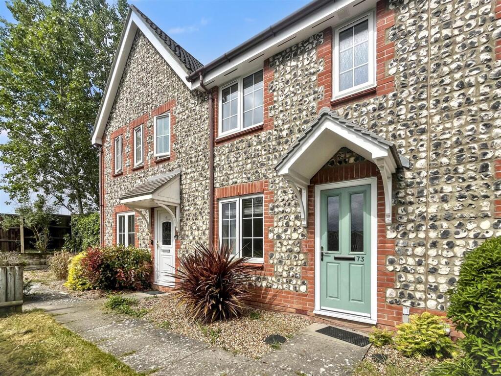 2 bed Mid Terraced House for rent in Newton Flotman. From AbbotFox - Norwich