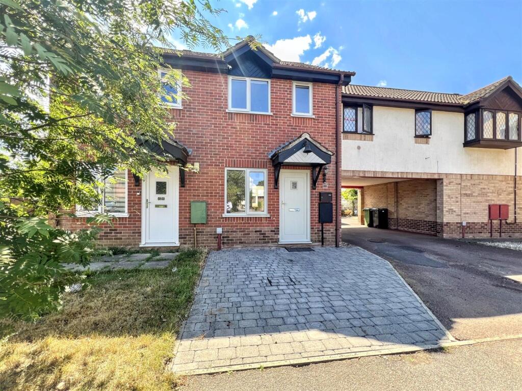 2 bed Semi Detached for rent in Wymondham. From AbbotFox - Norwich 2 bed Semi Detached for rent in Wymondham. From AbbotFox - Norwich