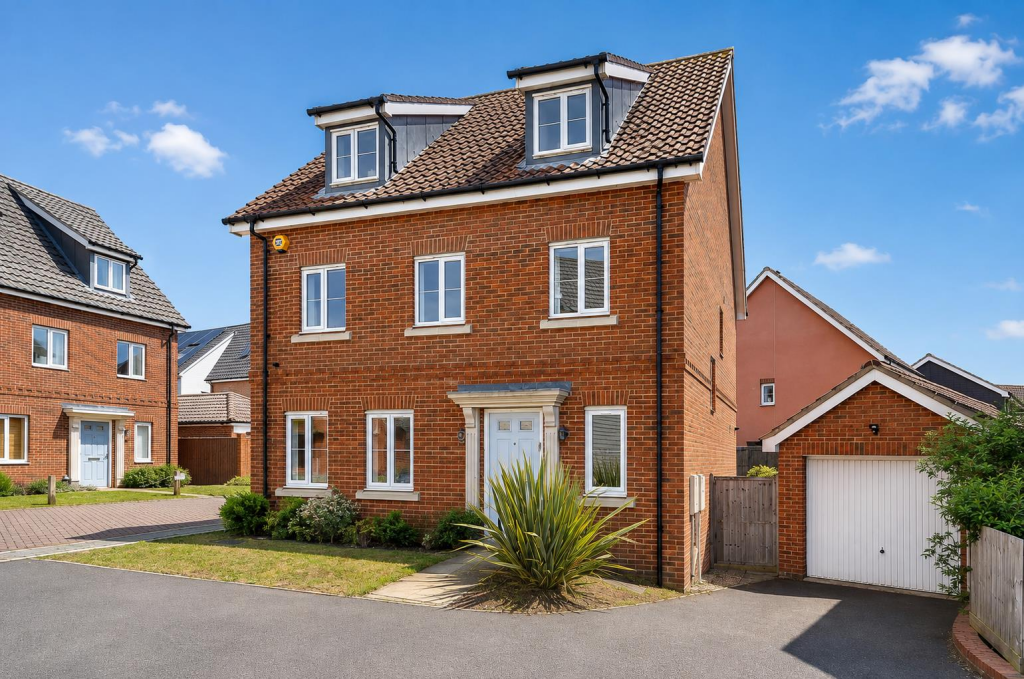 5 bed Detached for rent in Norwich. From AbbotFox - Norwich 5 bed Detached for rent in Norwich. From AbbotFox - Norwich