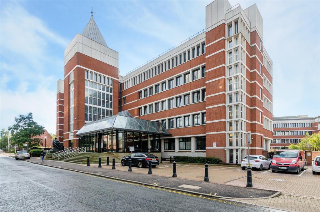 1 bed 1st Floor Flat for rent in Trowse Newton. From AbbotFox - Norwich 1 bed 1st Floor Flat for rent in Trowse Newton. From AbbotFox - Norwich